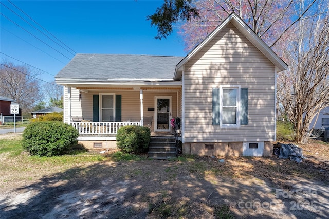 bungalow with crawl space and covered porch