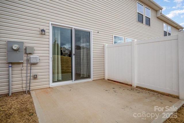5532 Axil Ln, Charlotte, NC 28269 - view of patio / terrace featuring fence