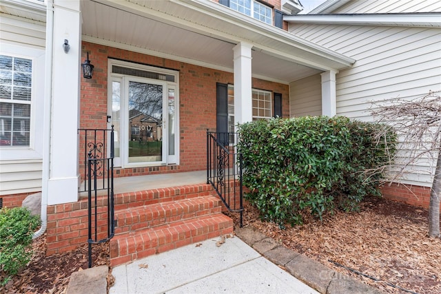 property entrance with a porch