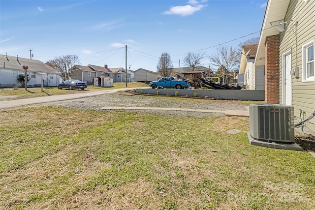 view of yard with cooling unit