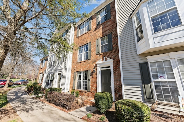 view of building exterior with a residential view