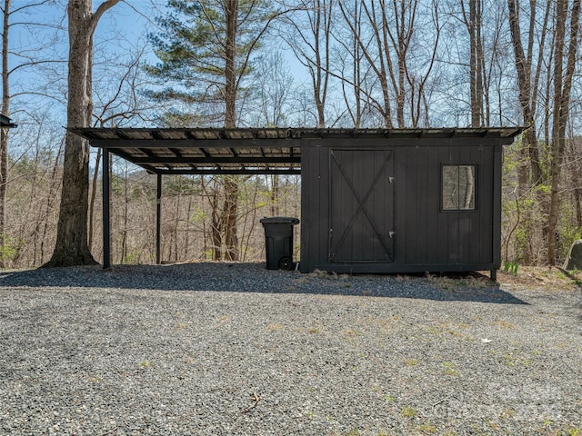 view of outbuilding with an outbuilding