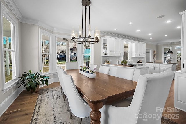 dining room featuring visible vents, an inviting chandelier, recessed lighting, dark wood-type flooring, and crown molding