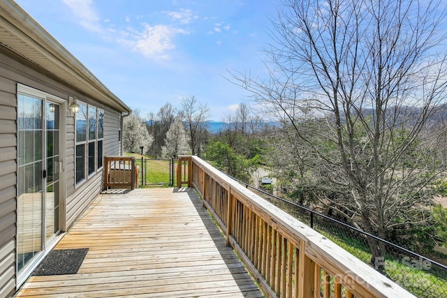 6 Clark Meadow Ln, Candler, NC 28715 - view of deck