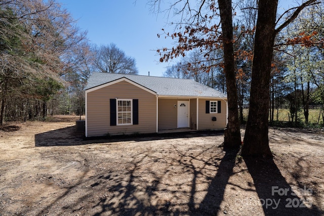 view of front of house