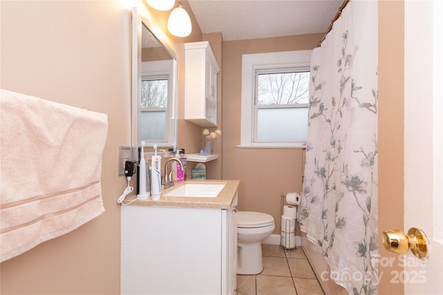 full bath with toilet, tile patterned floors, a shower with curtain, and vanity