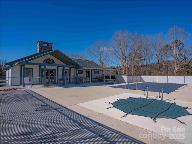 357 Beechnut Dr, Hendersonville, NC 28739 - community pool with a patio area and fence private yard