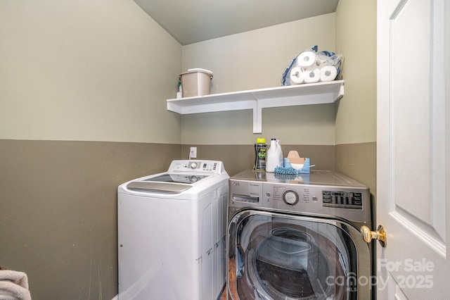 12723 Willingdon Rd, Huntersville, NC 28078 - washroom featuring independent washer and dryer and laundry area