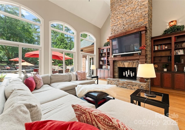 18600 River Falls Dr, Davidson, NC 28036 - photo 13
