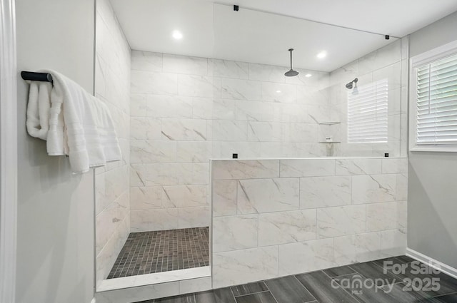 9843 Quercus Ln, Huntersville, NC 28078 - bathroom featuring a walk in shower, recessed lighting, and baseboards