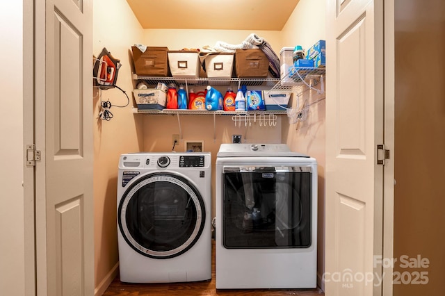 97 Ballantree Dr, Asheville, NC 28803 - laundry area featuring independent washer and dryer and wood finished floors