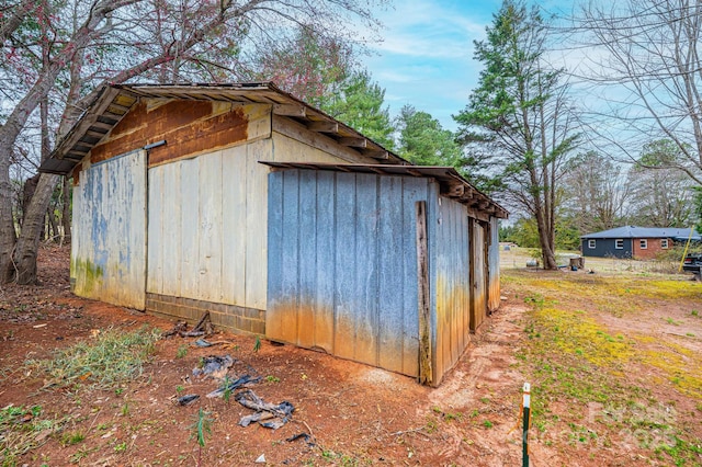 view of outbuilding featuring an outdoor structure