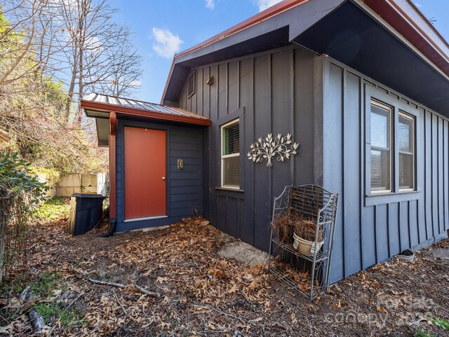 view of outdoor structure with fence