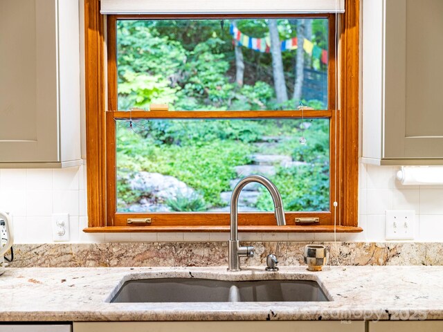 8 Cricket Ln, Asheville, NC 28804 - photo 4