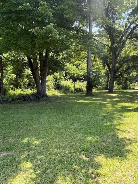 5949 Flat Creek Rd, Kershaw, SC 29067 - view of green lawn