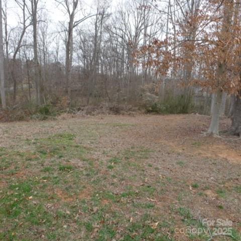 Listing photo 3 for 152 Oak Tree Dr Unit 142, Mocksville NC 27028