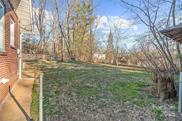 view of yard featuring fence