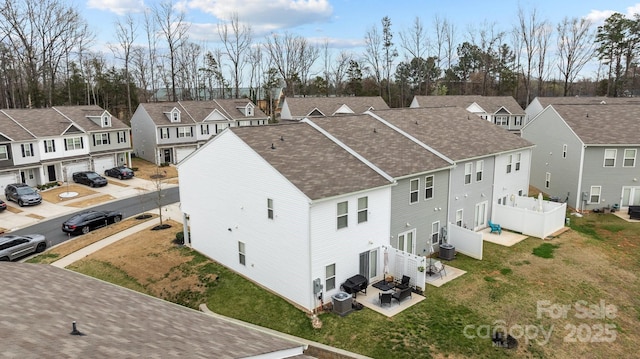 drone / aerial view with a residential view