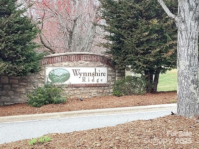 824 Wynnshire Dr Unit D, Hickory, NC 28601 - view of community / neighborhood sign