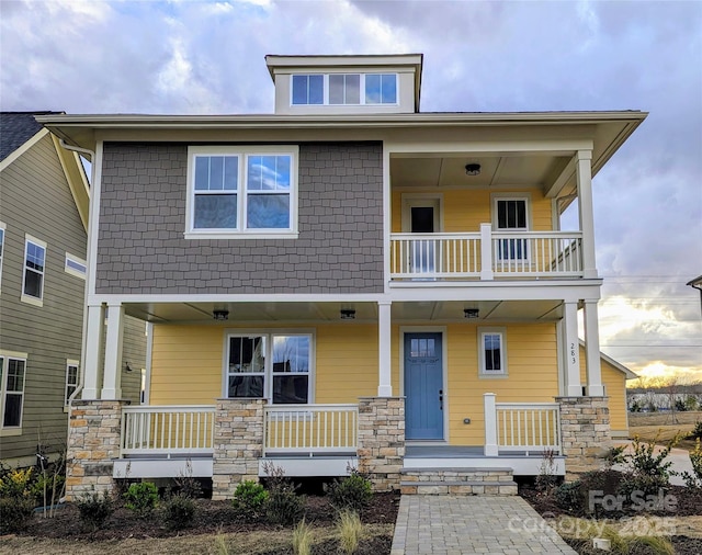 view of front of house with covered porch