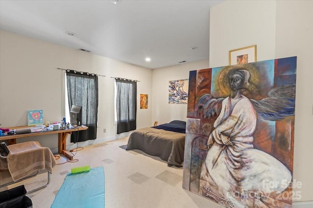 bedroom with recessed lighting, visible vents, baseboards, and carpet