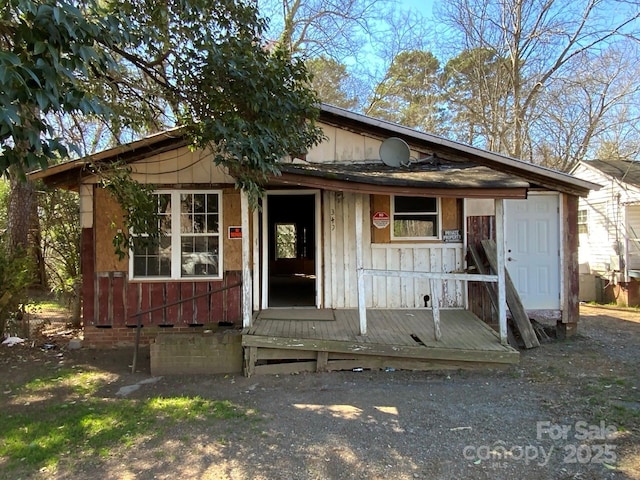 view of front of home