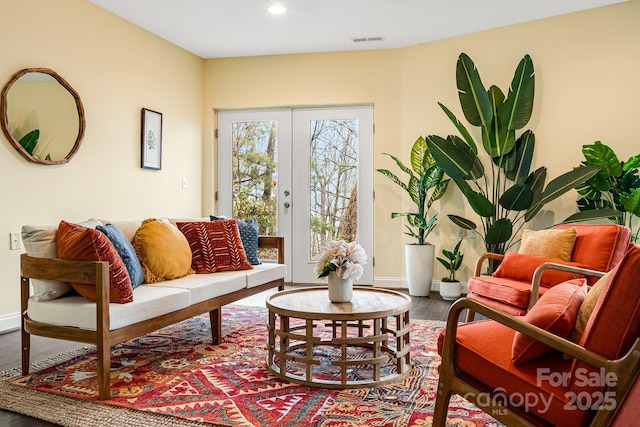 830 Fortescue Rd, Zirconia, NC 28790 - sitting room featuring baseboards, wood finished floors, visible vents, and recessed lighting