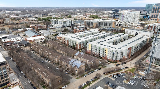 bird's eye view with a view of city