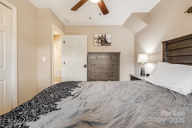 bedroom featuring visible vents and ceiling fan