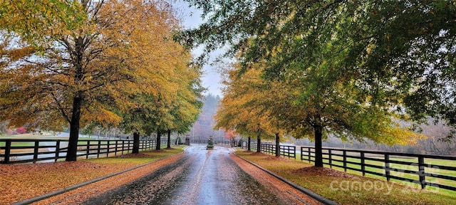 6033 Low Country Rd, Lenoir, NC 28645 - view of home's community featuring a gate and fence