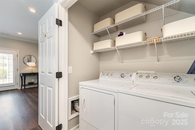 laundry room with dark wood-style floors, laundry area, independent washer and dryer, and recessed lighting