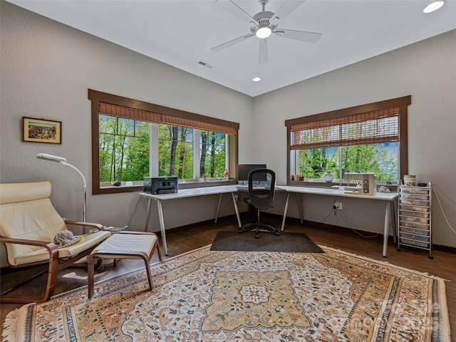 home office featuring a ceiling fan, wood finished floors, visible vents, baseboards, and recessed lighting