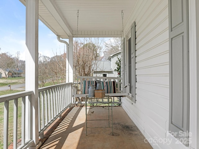 balcony with a porch