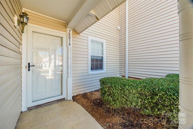 view of entrance to property