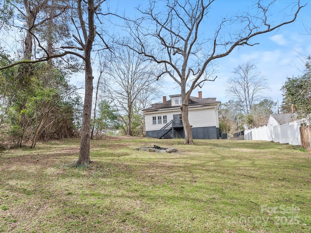 view of yard with fence