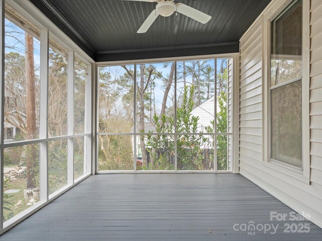 149 Crescent Dr, Chesterfield, SC 29709 - unfurnished sunroom with ceiling fan