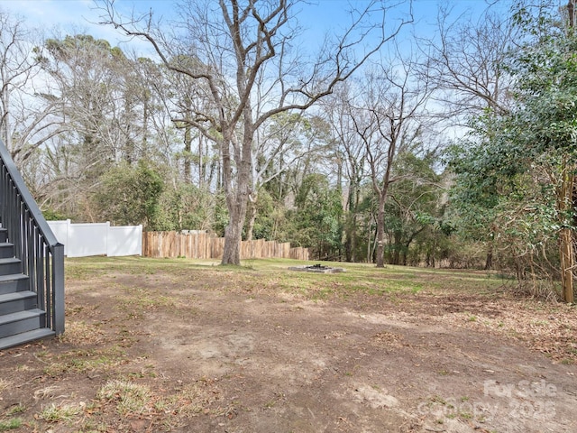 149 Crescent Dr, Chesterfield, SC 29709 - view of yard with fence