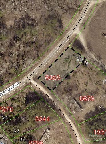 1110 Biggerstaff Loop Unit 20, Nebo, NC 28761