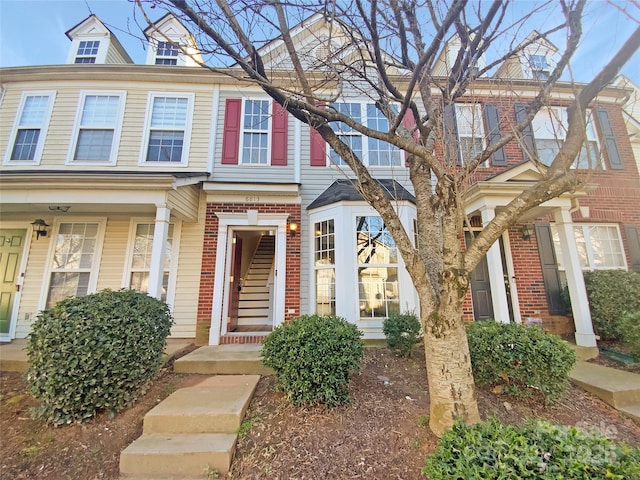 8813 Gerren Ct, Charlotte, NC 28217 - townhome / multi-family property with brick siding