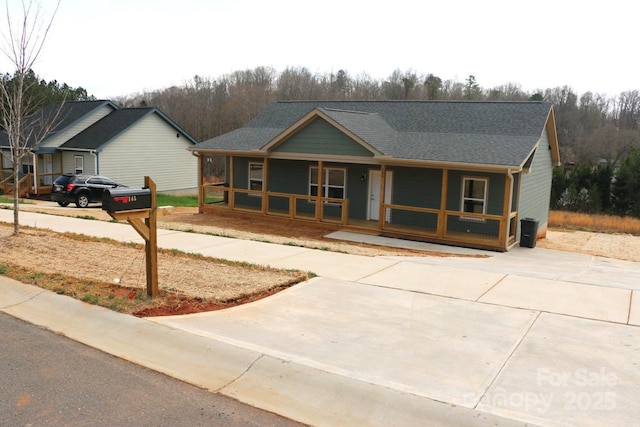 view of front facade featuring a porch