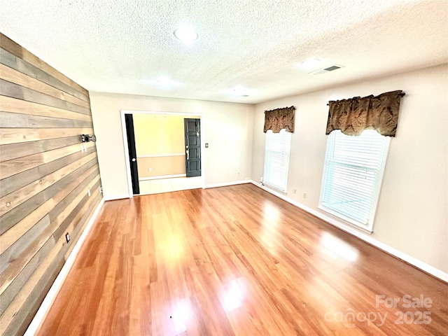 9401 Elvis Dr, Charlotte, NC 28215 - photo 9