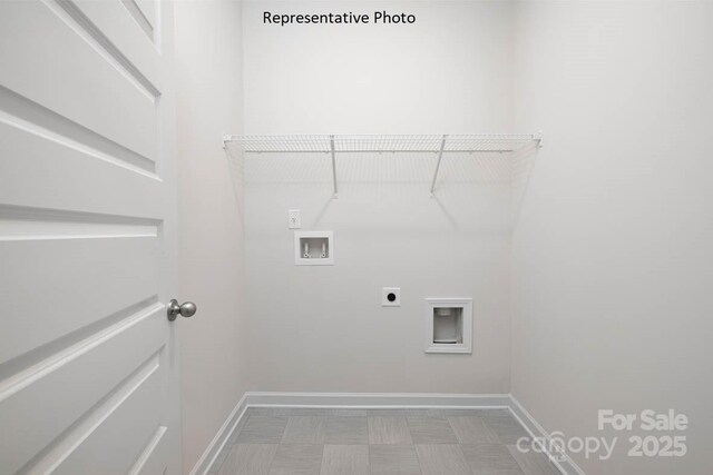 2315 Riggs Rd, Sherrills Ford, NC 28673 - laundry area with washer hookup, laundry area, baseboards, and electric dryer hookup