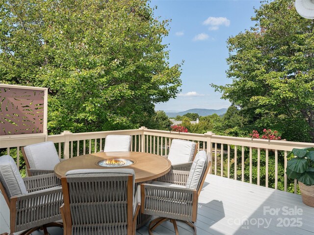 105 Valley Hill Dr, Hendersonville, NC 28791 - photo 3