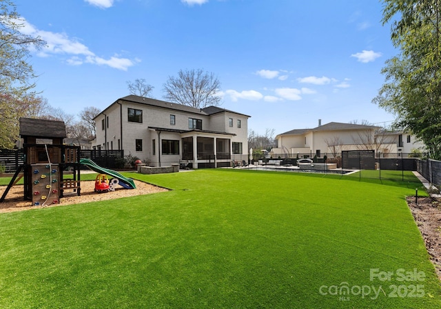 300 Mammoth Oaks Dr, Charlotte, NC 28270 - back of house with a sunroom and stucco siding