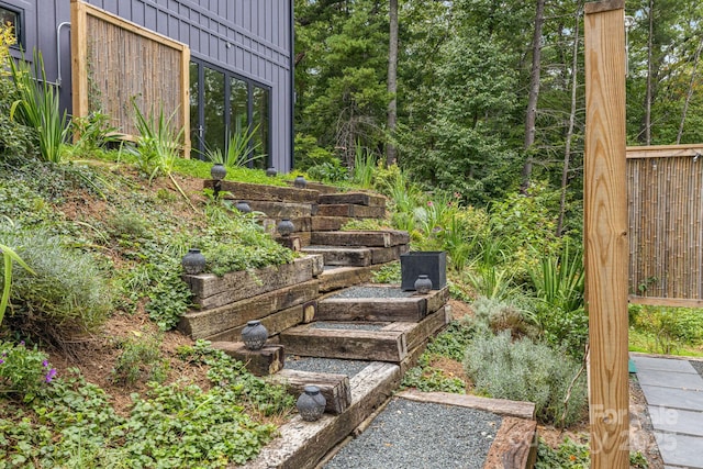 47 Webb Cove Rd, Asheville, NC 28804 - view of yard