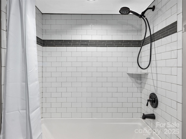 full bath with shower / bath combo
