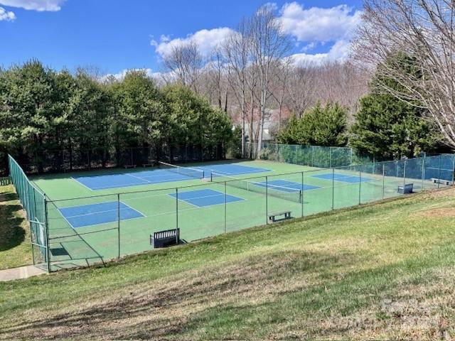 123 Deerlake Dr, Asheville, NC 28803 - photo 35