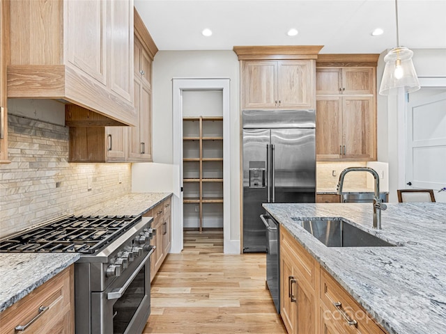435 Barrington Dr, Asheville, NC 28803 - photo 4
