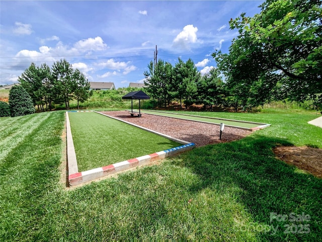 8212 Merryvale Ln, Charlotte, NC 28214 - surrounding community with a bocce ball area and a lawn