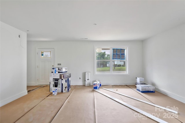 513 Harrel St, Salisbury, NC 28144 - empty room featuring baseboards